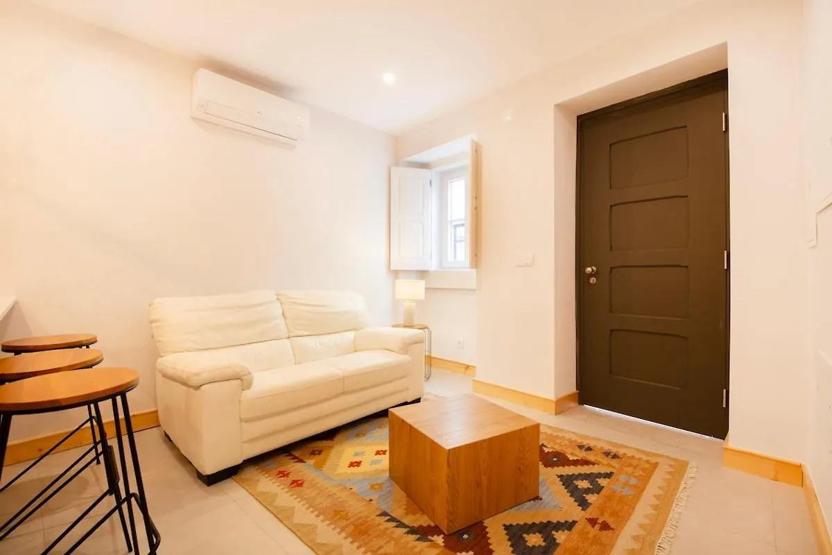 Graca Quiet Apartment - Olival II Lisbon Portugal